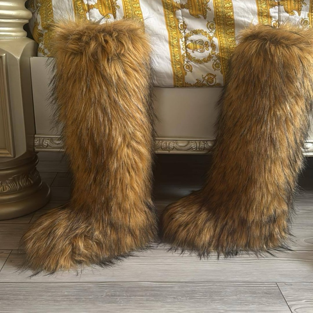 Faux Fur Brown Boot Covers brand new never worn